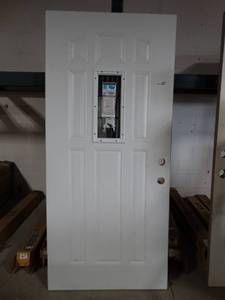 lot 8909 image: exterior door 36x79