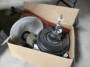 lot 8920 image: Ceiling  Fan With Fixture  Missing Blades