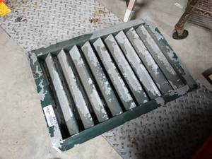 lot 8939 image: Metal Vent cover