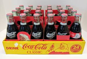 lot 9609 image: 4 Vintage Coca Cola Holiday 1991 Commemorative 6 pack Bottles & Box