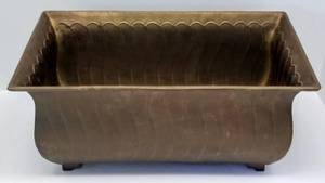 lot 9612 image: Vintage Brass Planter Decorative Home & Garden