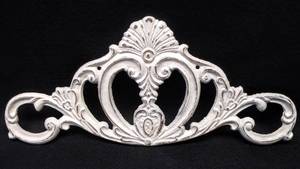lot 9671 image: Metal Scroll Wall Decor