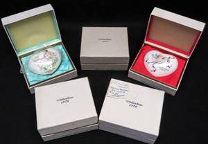 lot 9677 image: 5 Noritake Bone China Valentine Hearts  1973, 74, (2) 1975, & 1976