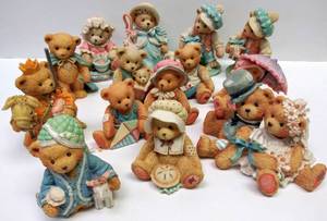 lot 9678 image: 15 Vintage Cherished Teddies Figurines  1992 & 1993