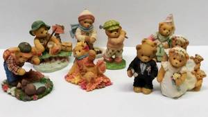 lot 9682 image: 10 Vintage Cherished Teddies Figurines  1998
