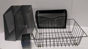 lot 9698 image: Office Organizing Lot