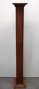 lot 112 image: Wood Column  5ft 3.5 in. Tall