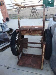 lot 3351 image: Large torch cart.
