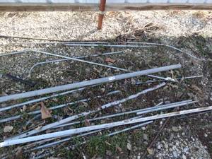 lot 3356 image: Lot of Metal conduit