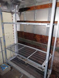 lot 3377 image: 3 shelf Metal rack on wheels