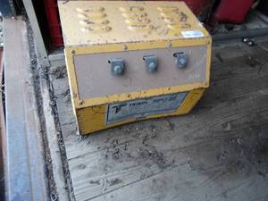 lot 3389 image: Trindl Therm-O-Tron electric Pipe thawer.