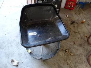 lot 3402 image: Creeper stool.