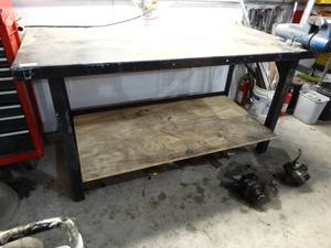 lot 3434 image: heavy duty work bench - vise not included