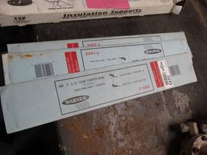 lot 3449 image: 3 x 16 Floor Stripper Blades.