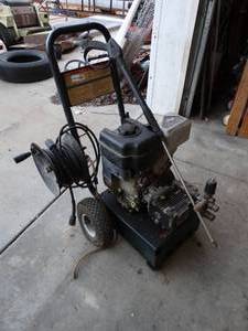 lot 3487 image: Craftsman 2400 Psi pressure washer.