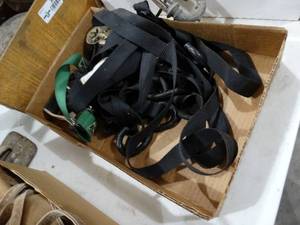 lot 3532 image: Lot of various straps