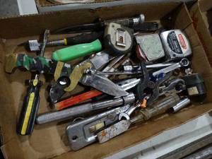 lot 3535 image: Assorted hand tools & misc.