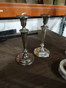 lot 3556 image: Pair of tall Sterling Silver candle holders