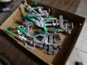 lot 3564 image: Lot of various clamps