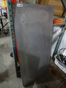 lot 3575 image: Aircraft aluminum- Excellent work bench top