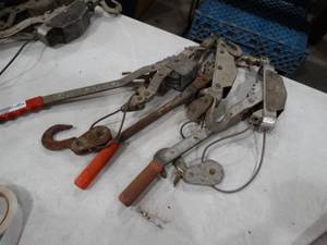 lot 3603 image: 3 assorted come alongs