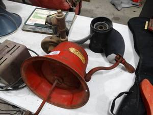 lot 3644 image: Boat prop cream separator part & misc.