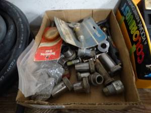 lot 3714 image: Box of various hardware