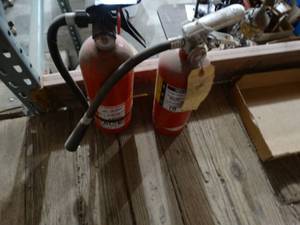 lot 3722 image: 2 fire extinguishers