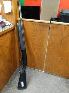 lot 1717 image: Charles Daly 12 g semi automatic shot gun