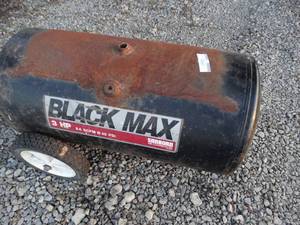 lot 9809 image: Air compressor tank