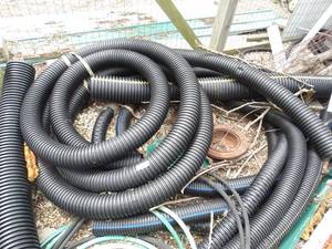 lot 89 image: Lot of various drainage style hose