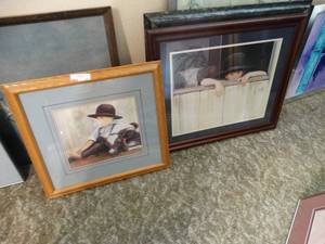 lot 123 image: Framed prints