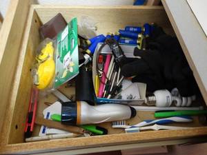 lot 131 image: Drawer of contents