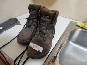 lot 133 image: Mens Rocky boots- size 11