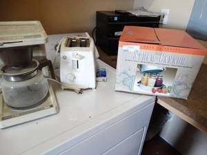 lot 139 image: Steam canner toaster & coffee maker