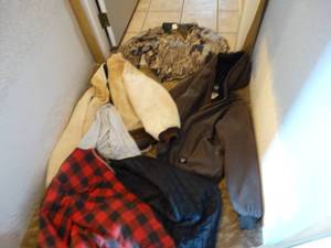 lot 164 image: Lot of Mens jackets