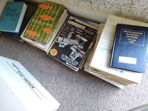 lot 188 image: Lot of various books & magazines