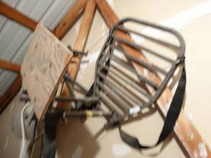 lot 199 image: Hunting tree stand