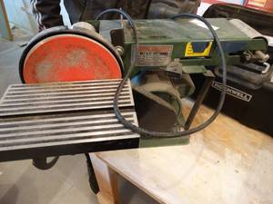 lot 254 image: 4 belt & 6 disc sander