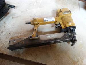 lot 280 image: Bostitch air stapler