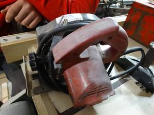 lot 292 image: Milwaukee circular saw