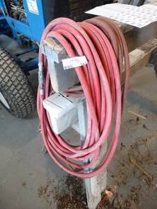 lot 341 image: 2 air hoses
