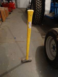 lot 388 image: Sledge hammer