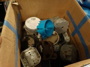 lot 391 image: Lot of various electrical boxes
