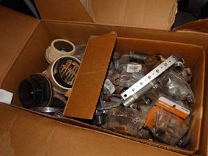 lot 403 image: Assortment of plumbing supplies