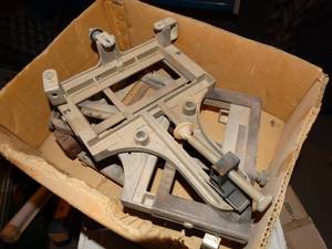 lot 404 image: lot of clamps