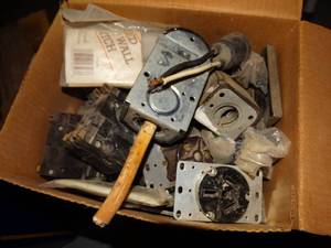 lot 406 image: Lot of various electrical plugs