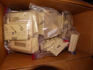 lot 410 image: Lot of various outlet covers switch covers & misc.