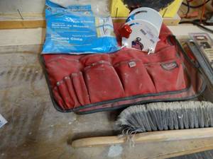 lot 469 image: Shop brush foam tape & misc.