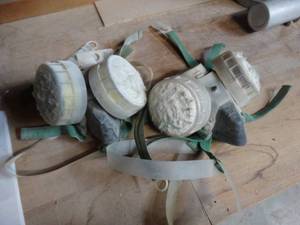 lot 476 image: Lot of 2 Painters Masks